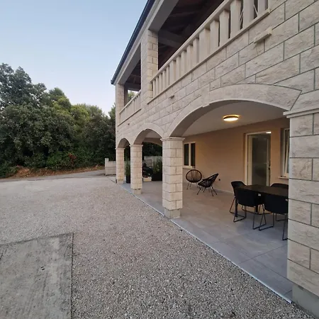 公寓 Apartman Korcula 科尔丘拉